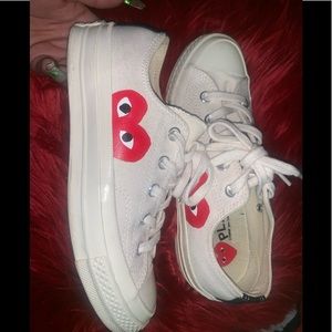 Comme de garcons play x converse